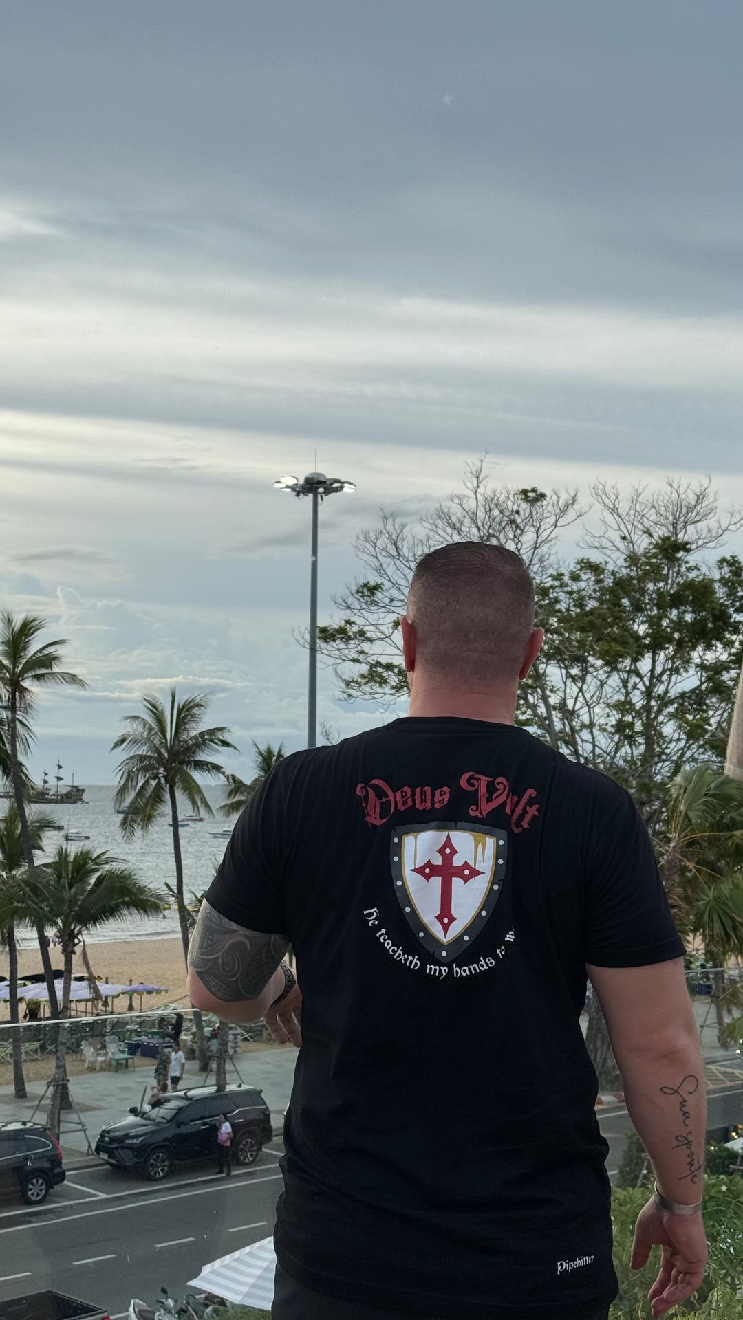 Short sleeve T shirt